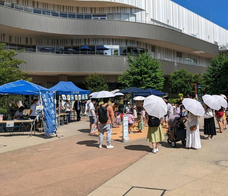 写真：日傘の体験会