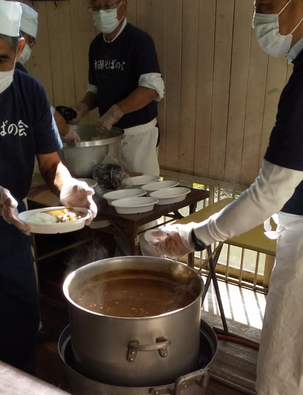 給食