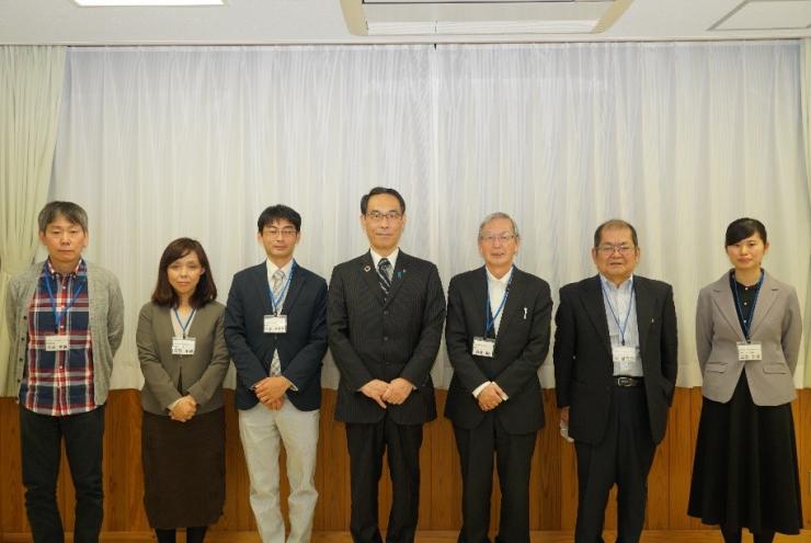 大野知事と参加者の皆さん