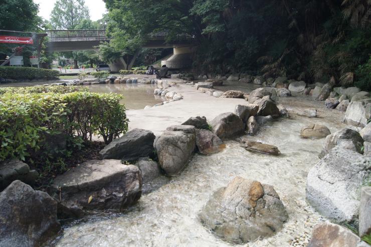 若泉運動公園せせらぎ広場