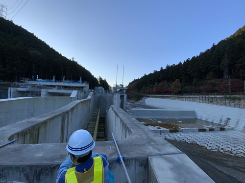 大芦川取水工 構造物の構築状況写真