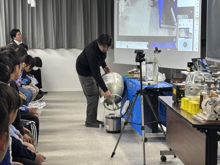 科学者2