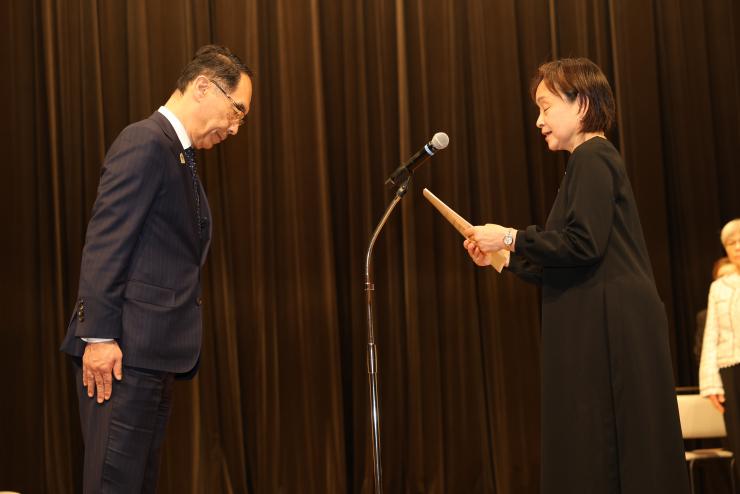 決意表明