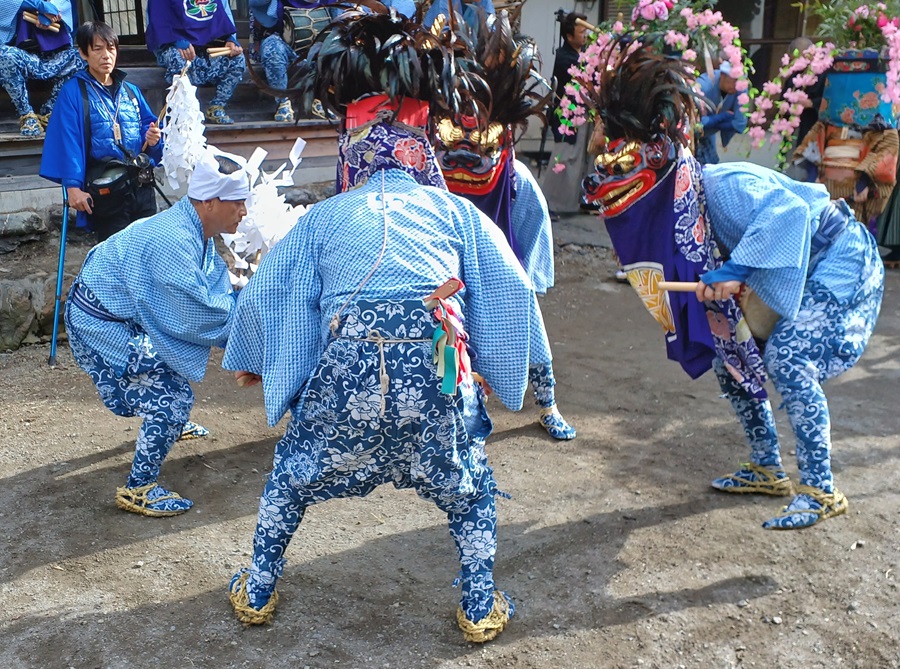 画像：浦山大日堂獅子舞