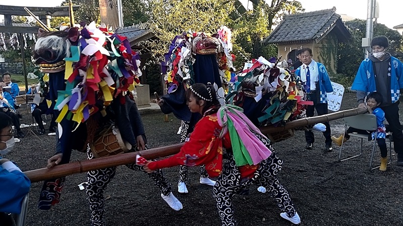 画像：多和目天神社獅子舞