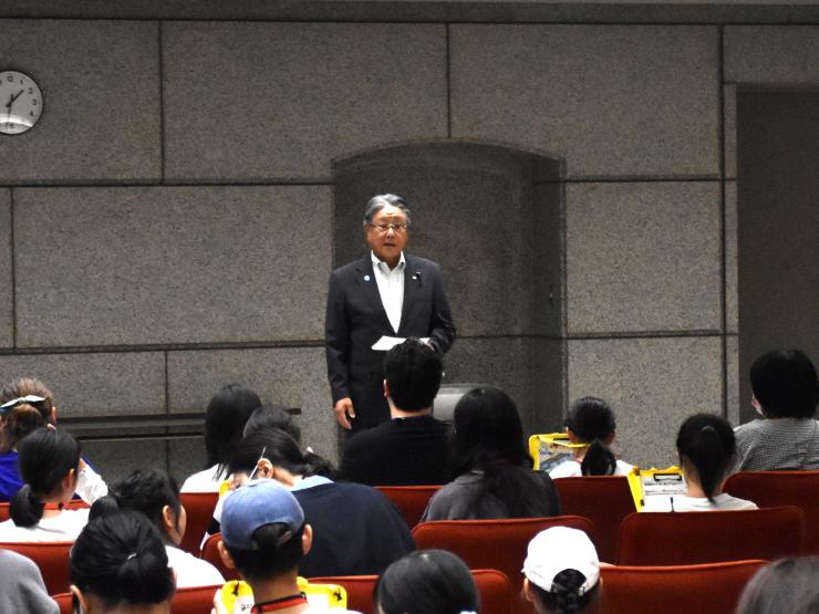 開会式の様子