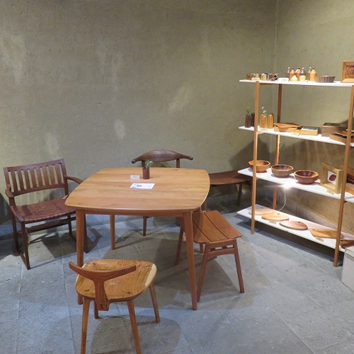 家具等の木工品の画像