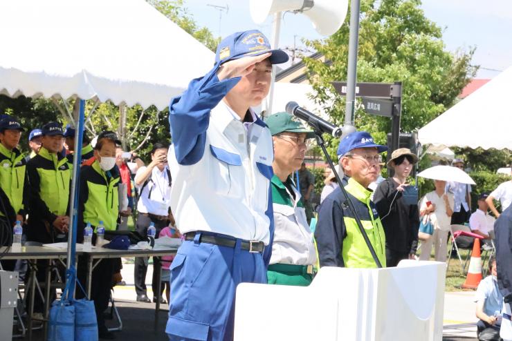 白土幸仁議長の写真