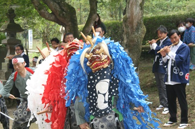 画像：滝ノ入獅子舞保存会