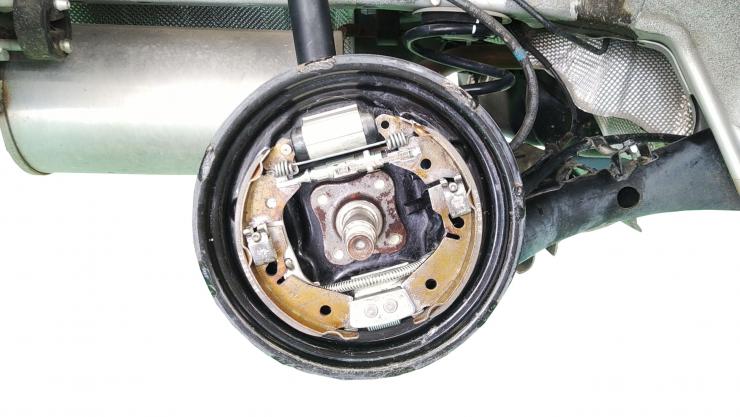 自動車整備科体験ブレーキ