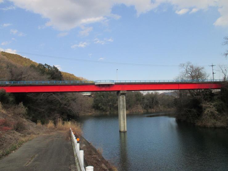 神泉橋全景