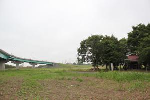 糠田橋と荒川最上流の横堤