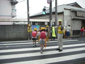 蓮田駅前団地自主防災・防犯会の皆さん