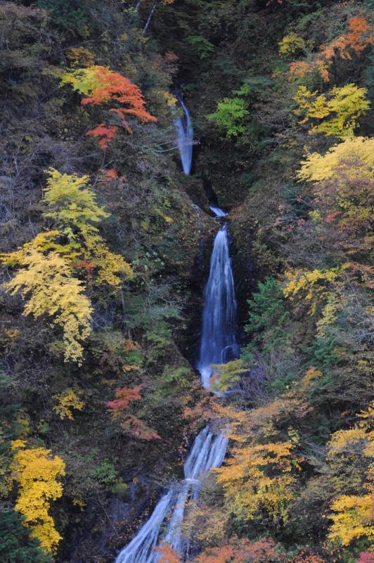 丸神の滝